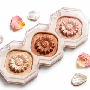 Iluminador Facial en Polvo – Paleta de 3 Tonos