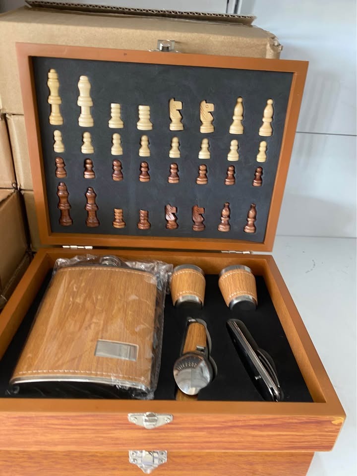 ♟️ Set de Ajedrez + Kit de Regalo Premium - Imagen 2