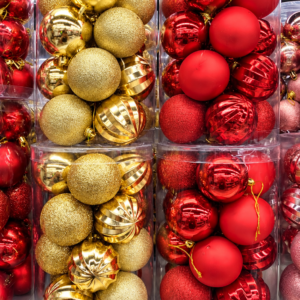 Set de 16 piezas Bolas Navideñas Decorativas – Rojo y Dorado 🎄✨